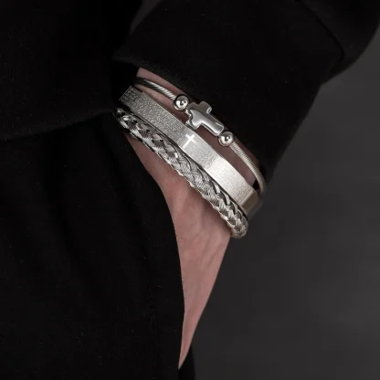 Luxury Men's Cross Bracelet - Image 3