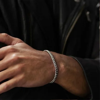 Minimalist Chain Bracelets - Image 3