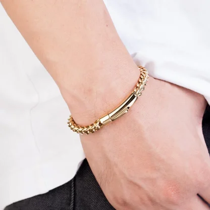 Elegant Chain Bracelet - Image 6