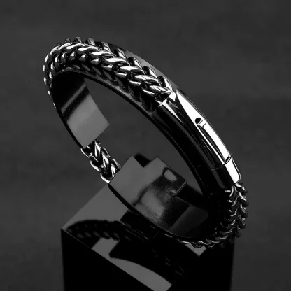 Elegant Chain Bracelet - Image 4