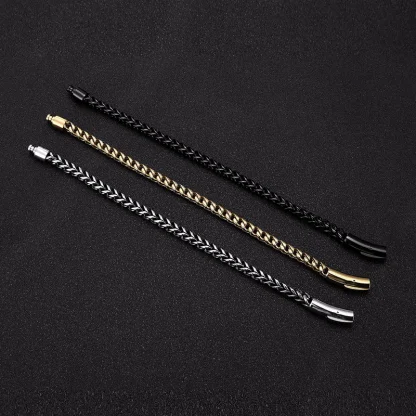 Elegant Chain Bracelet - Image 5
