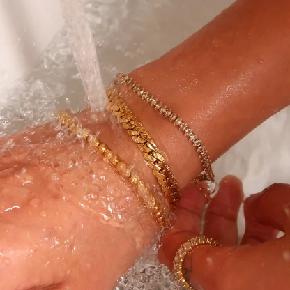 Minimalist Chic Chain Bracelets - Image 6