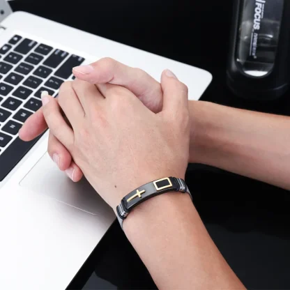 Men's Casual Bangle Bracelet - Image 3