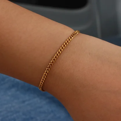 Minimalist Chic Chain Bracelets - Image 7
