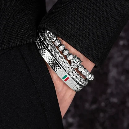 Luxury Leopard Head Bracelet - Image 3
