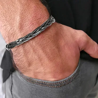 Simple Twisted Bracelet - Image 6