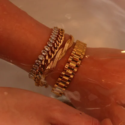 Minimalist Chic Chain Bracelets - Image 3
